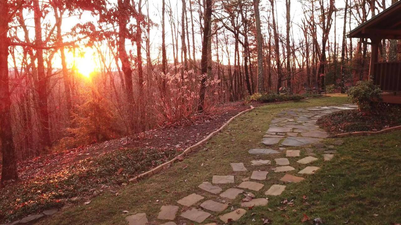 Hotel Barefoot Hills Dahlonega Exteriér fotografie